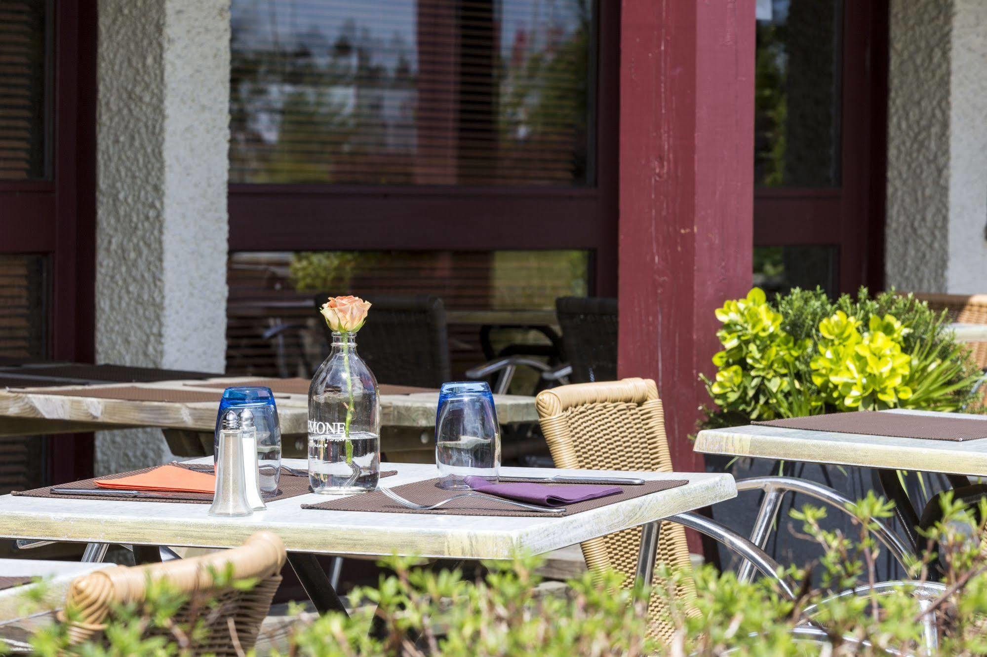 Sure Hotel By Best Western Rouvignies Valenciennes Buitenkant foto